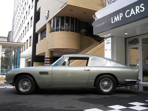 ASTON MSRTIN DB6