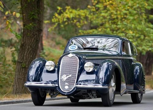 Alfa Romeo 8C 2900 B Corto Touring Berlinetta<br /> 