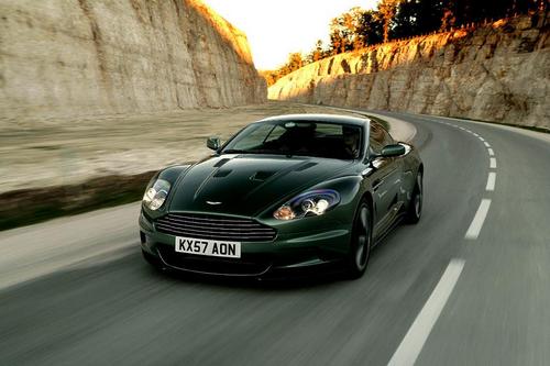 ASTON MARTIN DBS