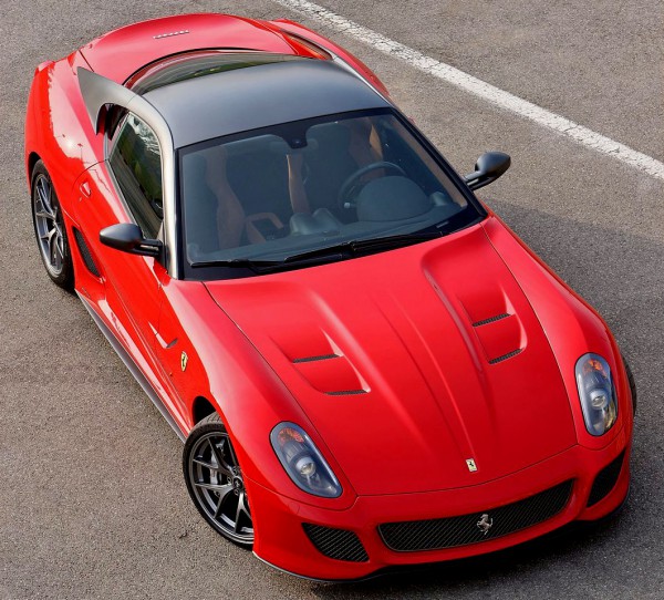 ferrari-599_gto_2011_1280x960_wallpaper_75