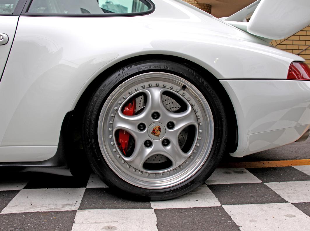 ポルシェ 911(993)(3.8 CARRERA RS) 993RS(94〜98) ディクセルブレーキローター 前後セット FPタイプ  1521564/1561566(要詳細確認) 人気商品販売価格