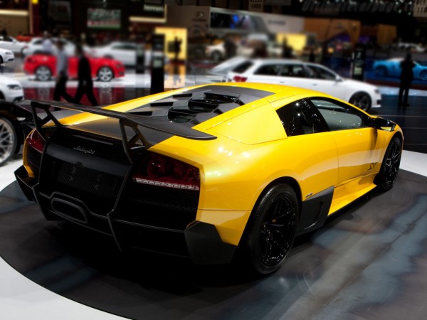 lamborghini-murcielago-lp670-4-sv-3