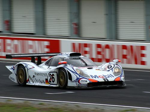 PORSCHE 911 GT1 '98