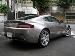 ASTON MARTIN V8 Vantage 