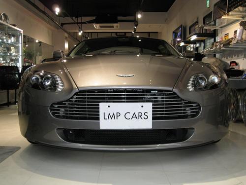 ASTON MARTIN V8 Vantage Dealer car