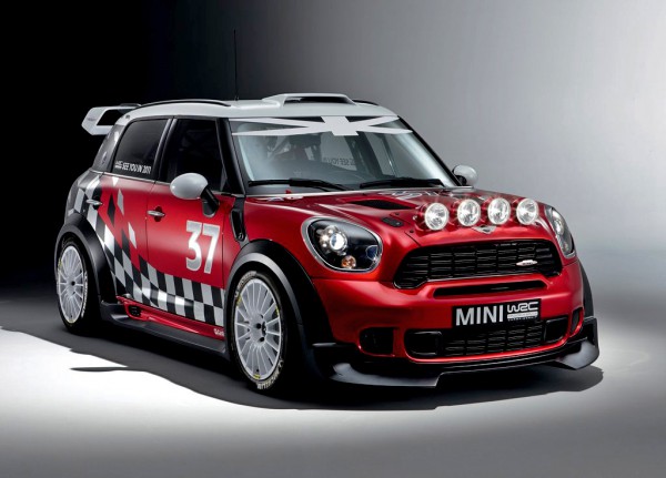 mini-wrc_2011_1024x768_wallpaper_01