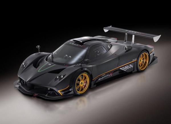 pagani-zonda_r_2009_1280x960_wallpaper_02