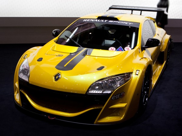 renault-megane-trophy